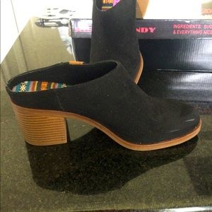 Womens Black Suede Mules 7.5M